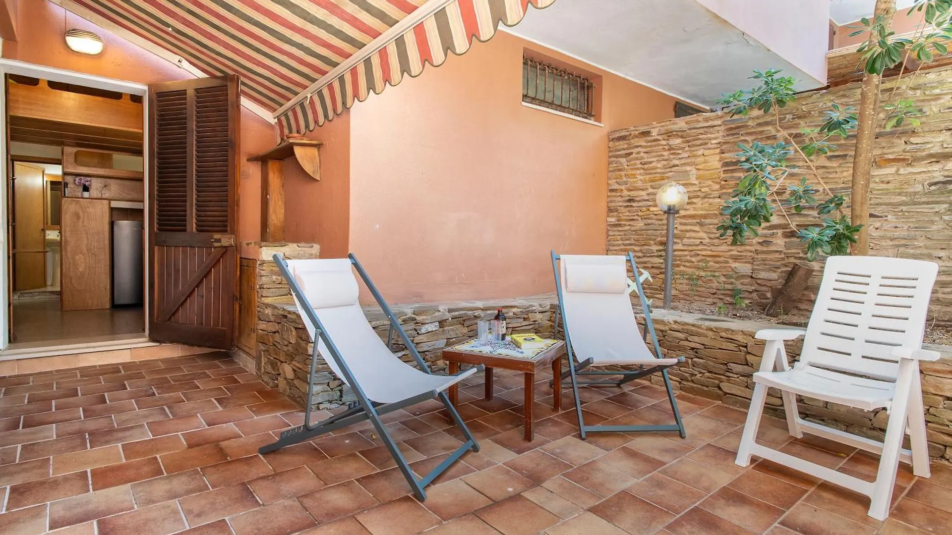 Casa Al Mare Con Ampia Veranda Stintino